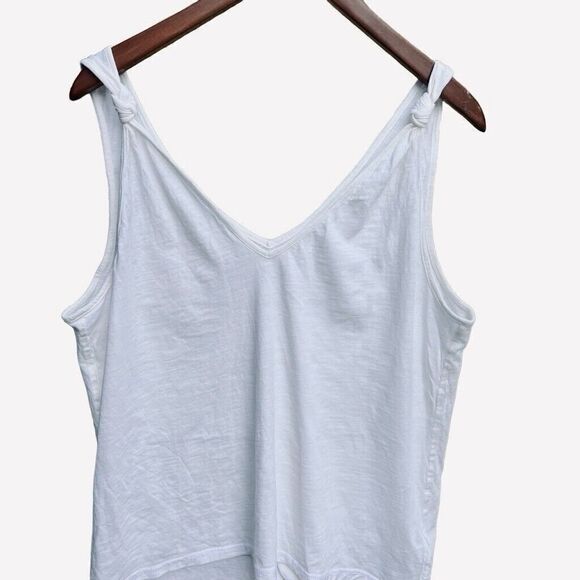 Sold  - Picture 3 of 7